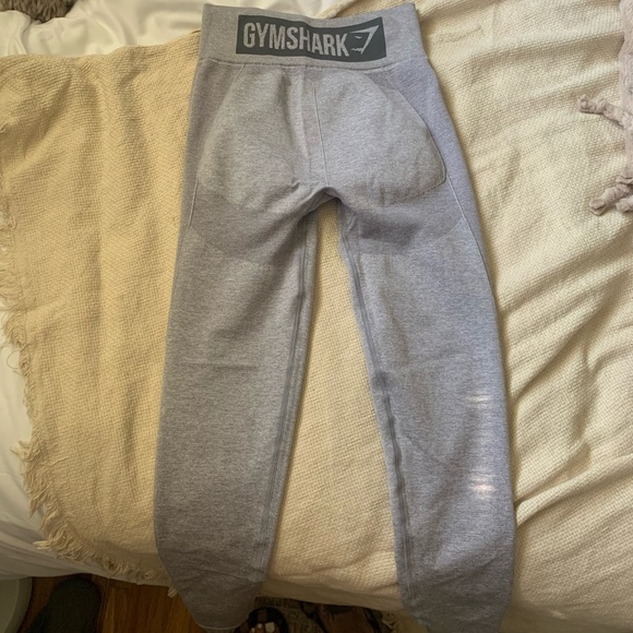 🦈Gymshark High Waisted Grey Flex Leggings🦈 - Picture 3 of 8